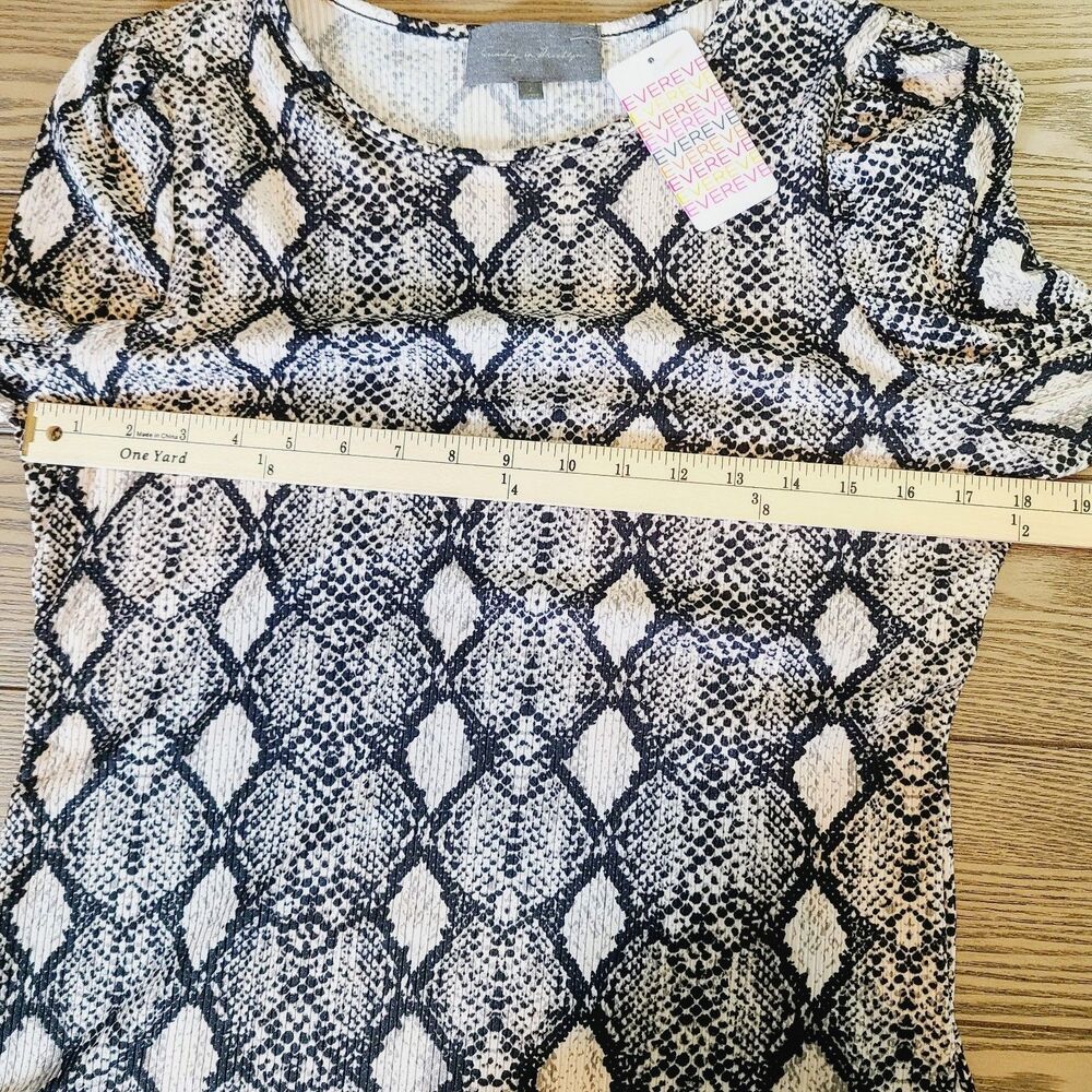 NEW Evereve Sunday In Brooklyn Top L Black Snake Print Knit Puff Sleeve Pullover - Picture 10 of 11